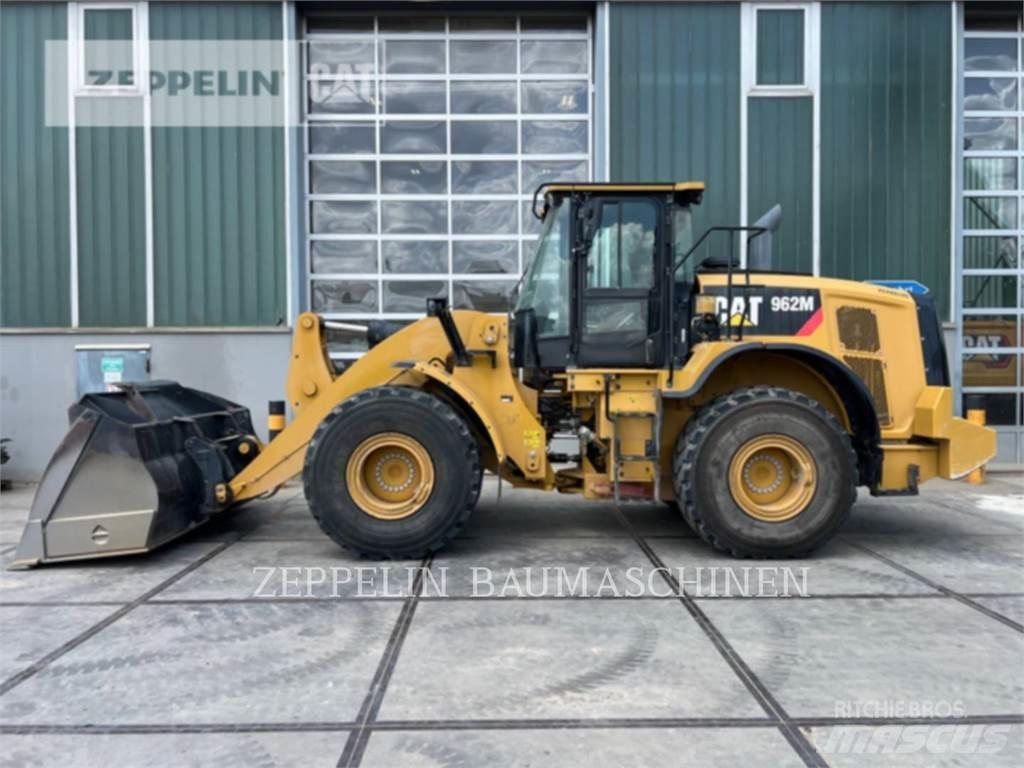 CAT 962M Rataslaadurid