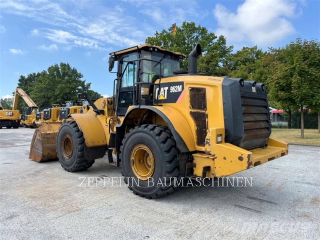 CAT 962M Rataslaadurid