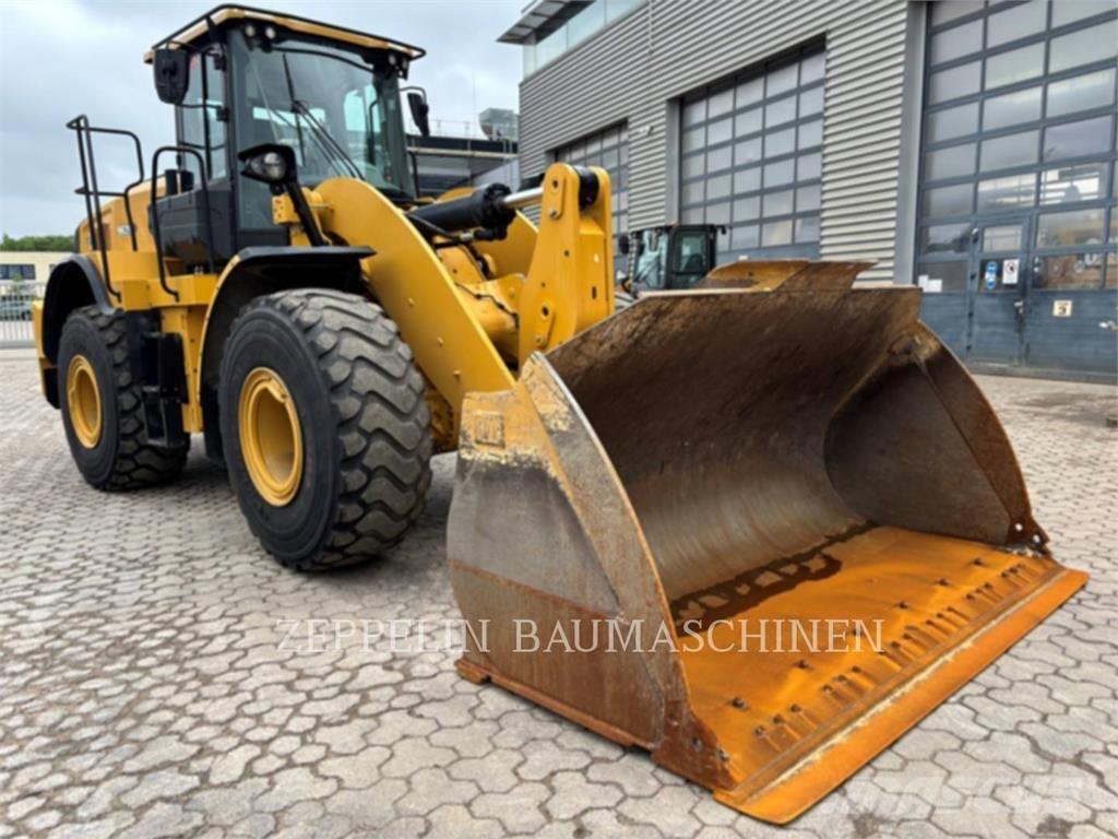 CAT 962M Rataslaadurid