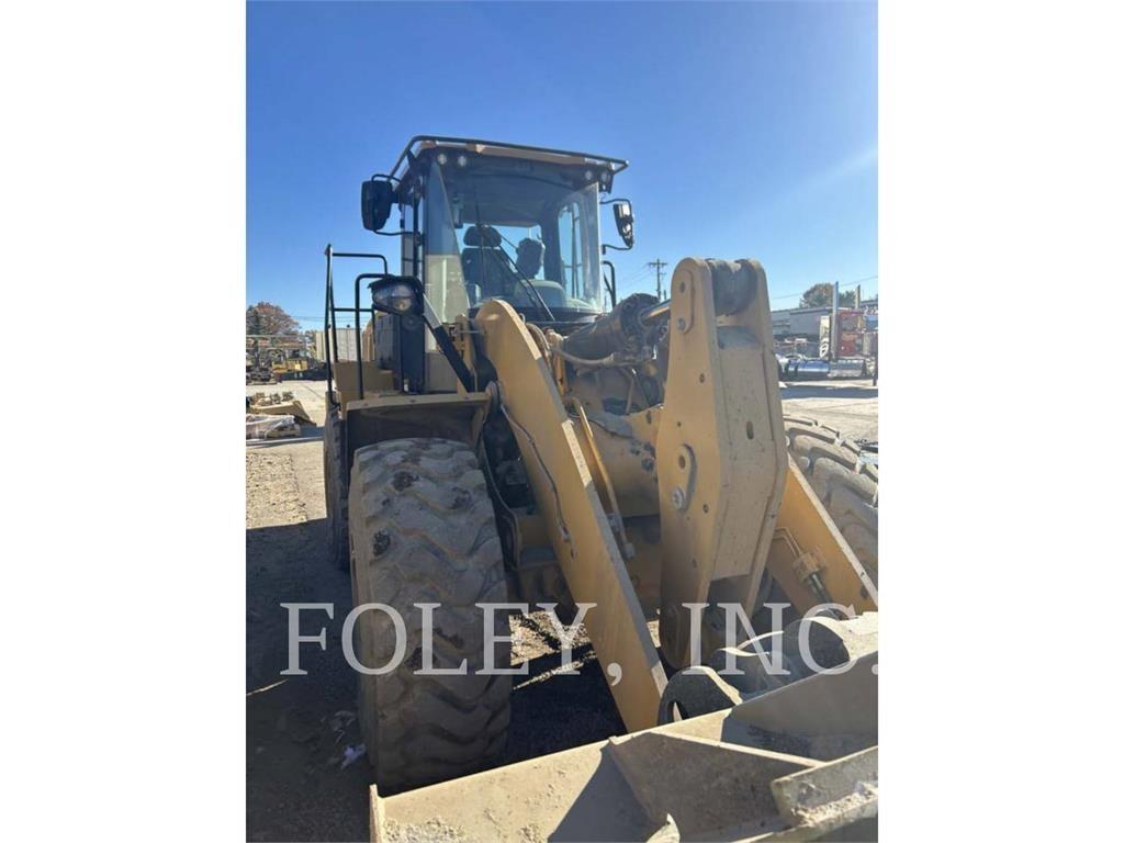 CAT 962M Rataslaadurid