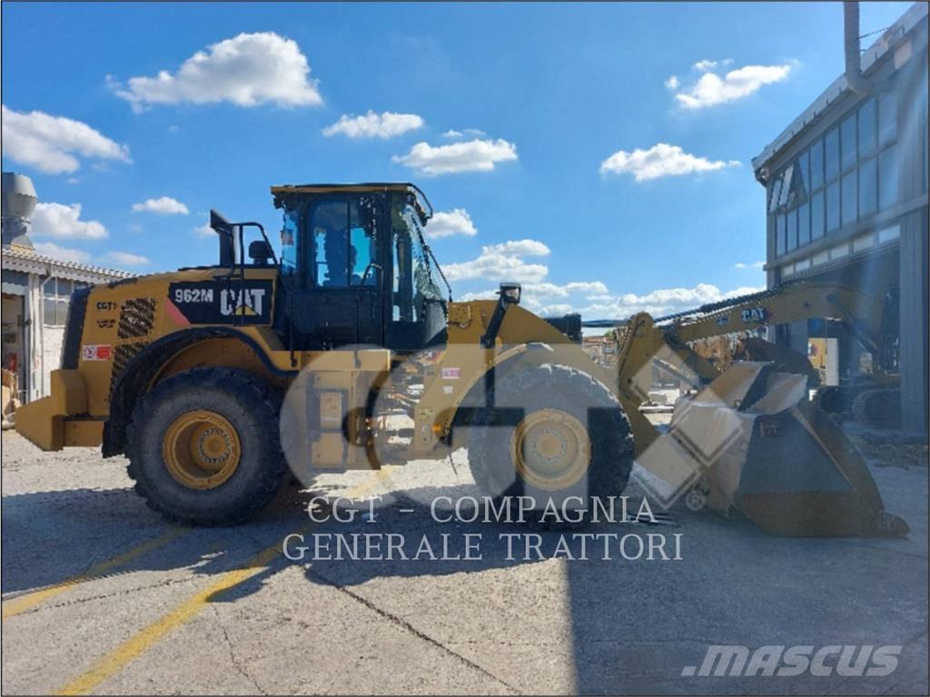 CAT 962M Rataslaadurid