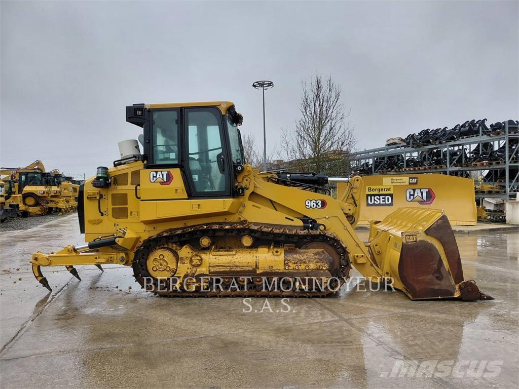 CAT 963 Roomiklaadurid