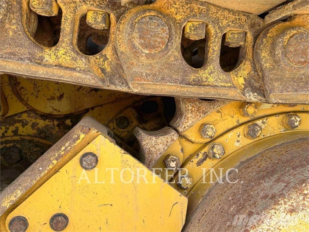 CAT 963-12 Rataslaadurid