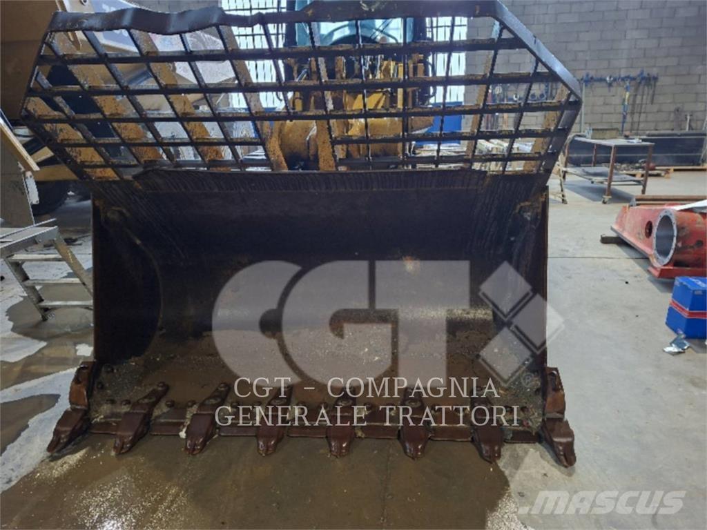 CAT 963D Roomiklaadurid