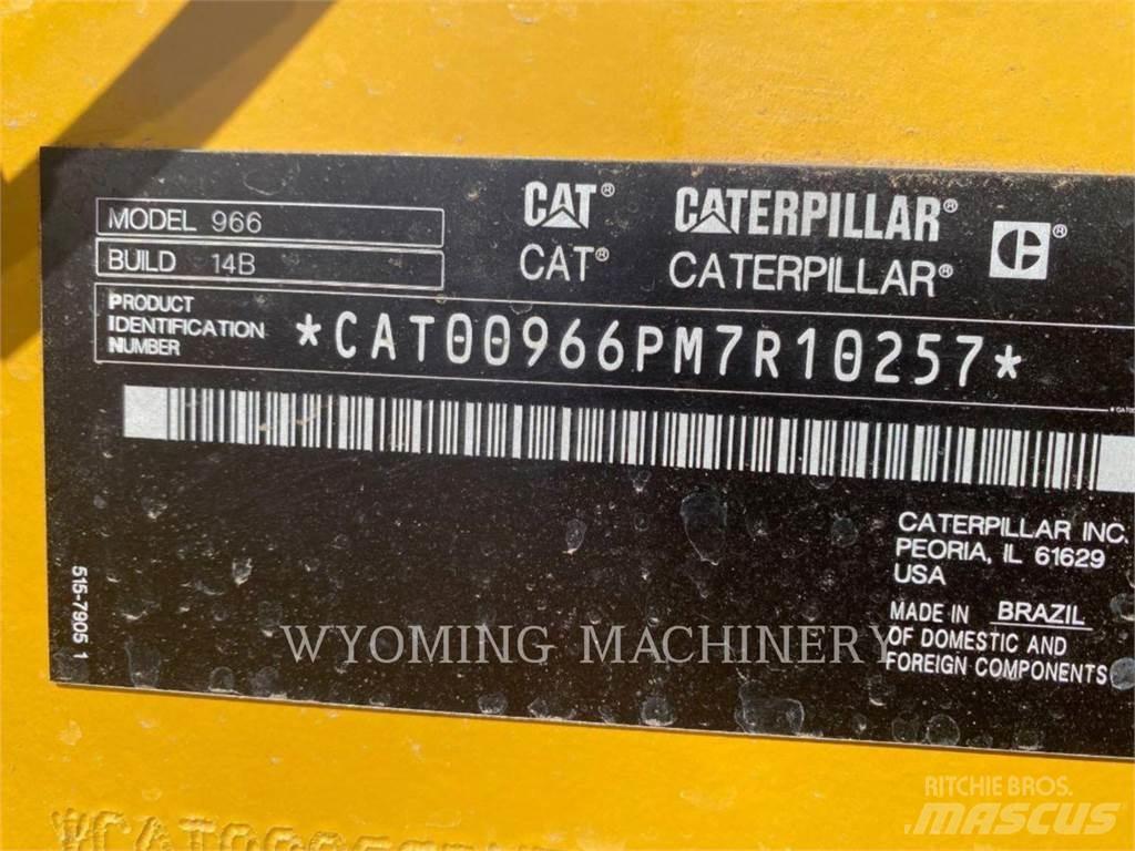 CAT 966 Rataslaadurid