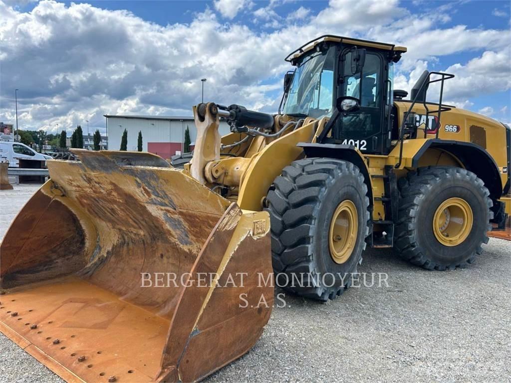 CAT 966 Rataslaadurid