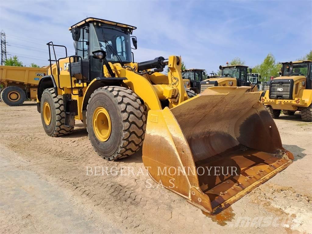 CAT 966 Rataslaadurid