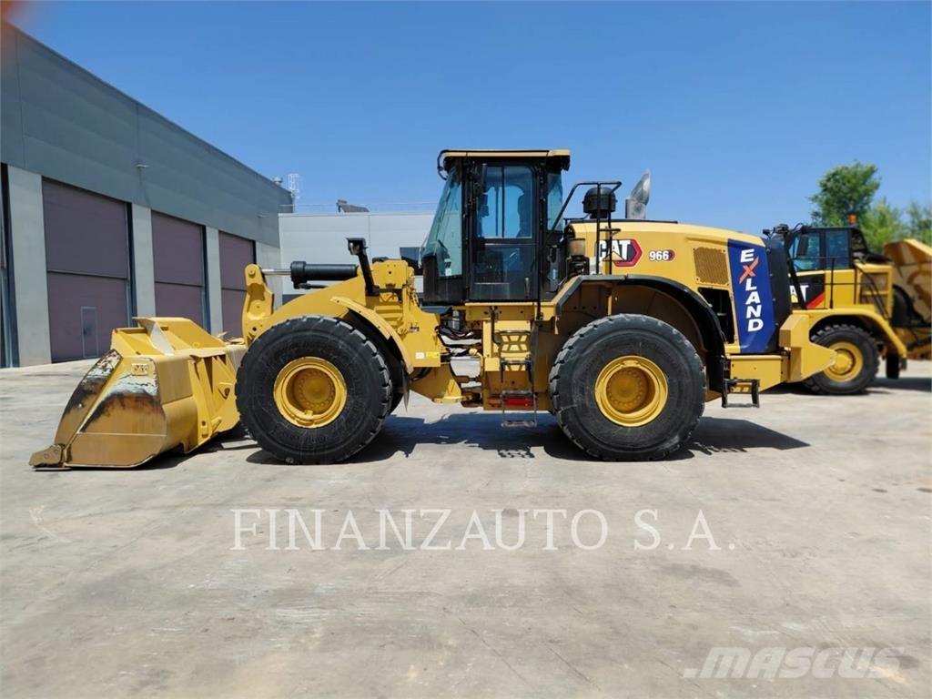 CAT 966 Rataslaadurid