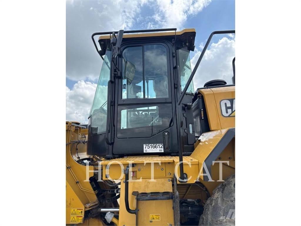 CAT 966 QC Rataslaadurid