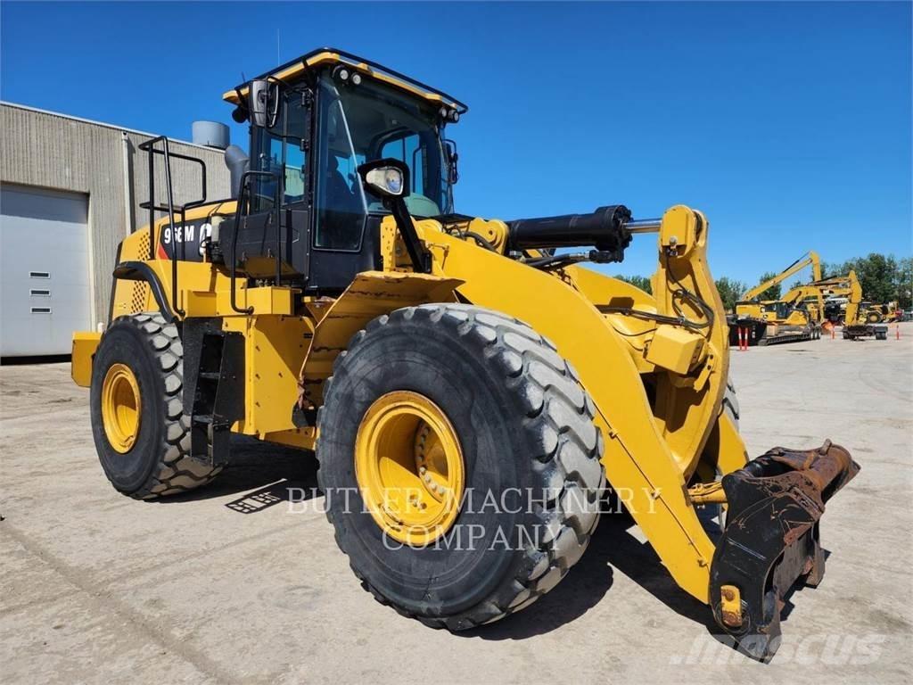 CAT 966M Rataslaadurid