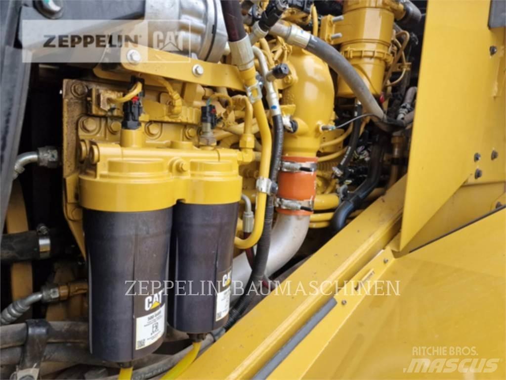 CAT 966M Rataslaadurid
