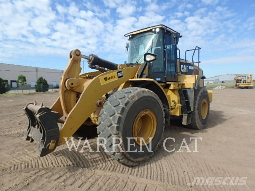 CAT 966M Rataslaadurid