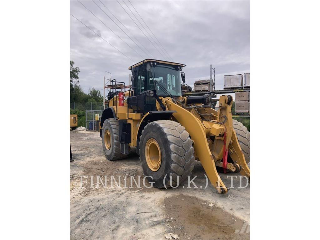 CAT 966M Rataslaadurid