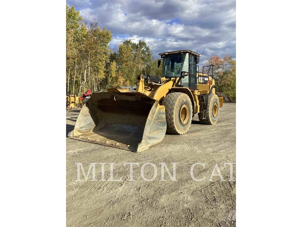 CAT 966M Rataslaadurid