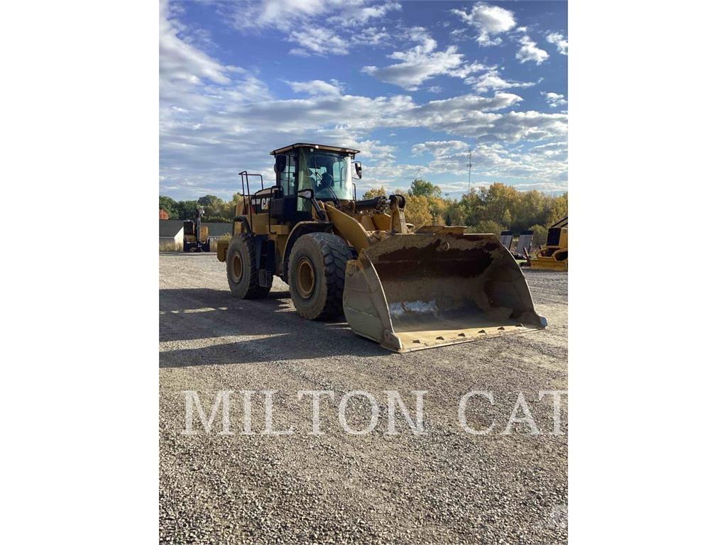 CAT 966M Rataslaadurid