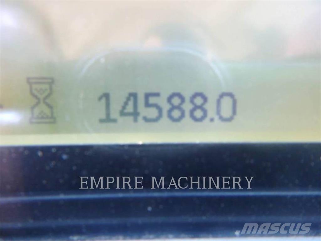 CAT 966M Rataslaadurid
