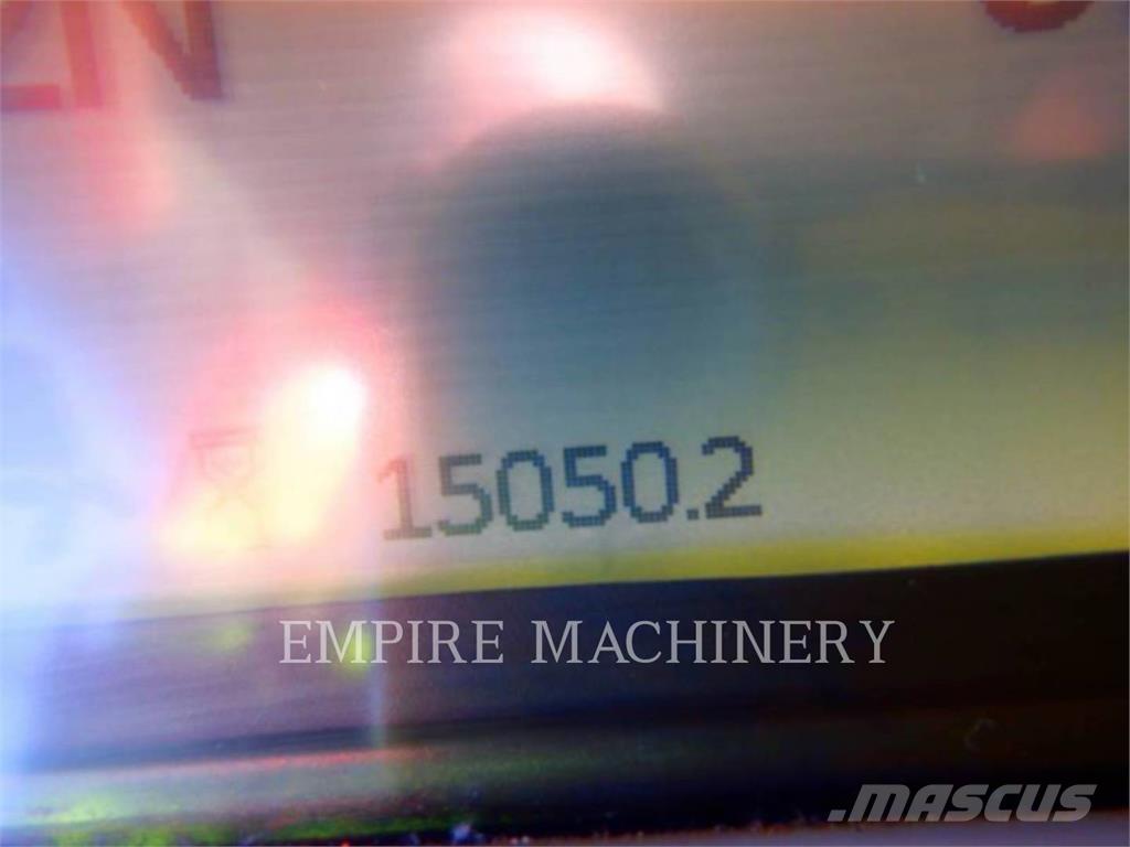 CAT 966M Rataslaadurid