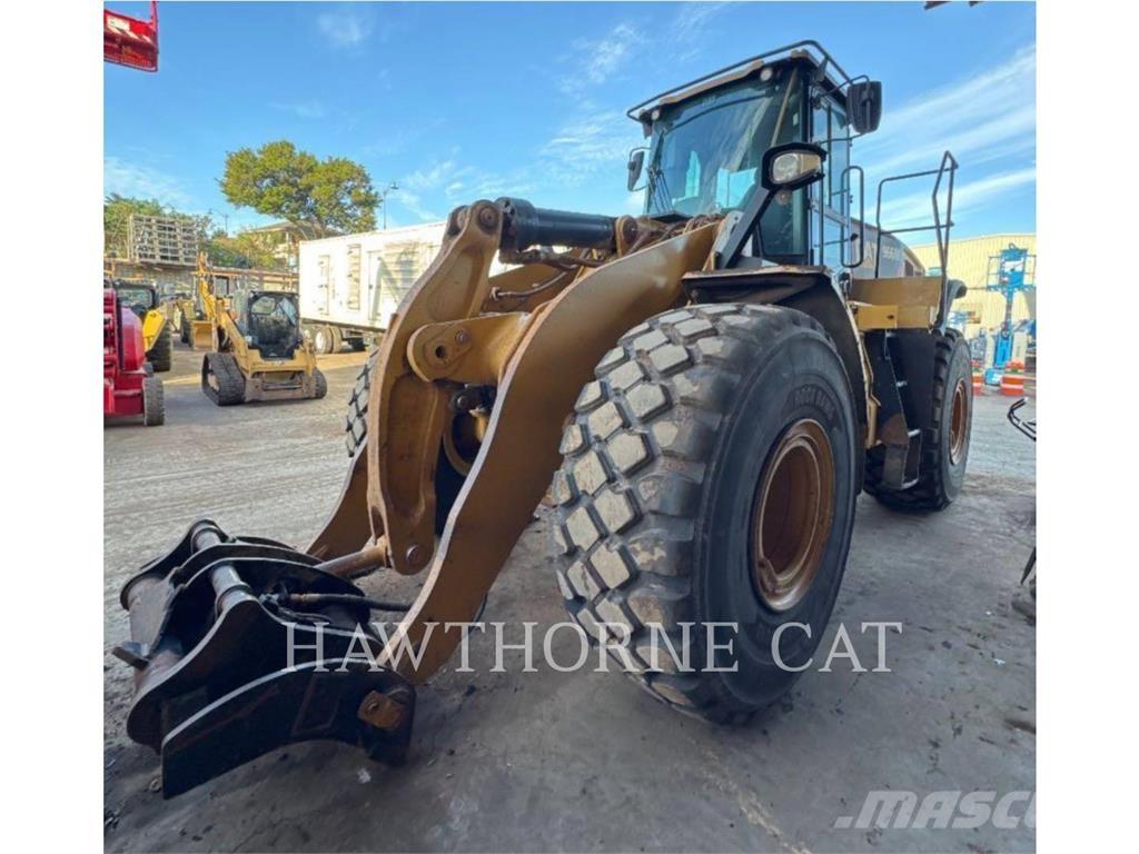 CAT 966M Rataslaadurid