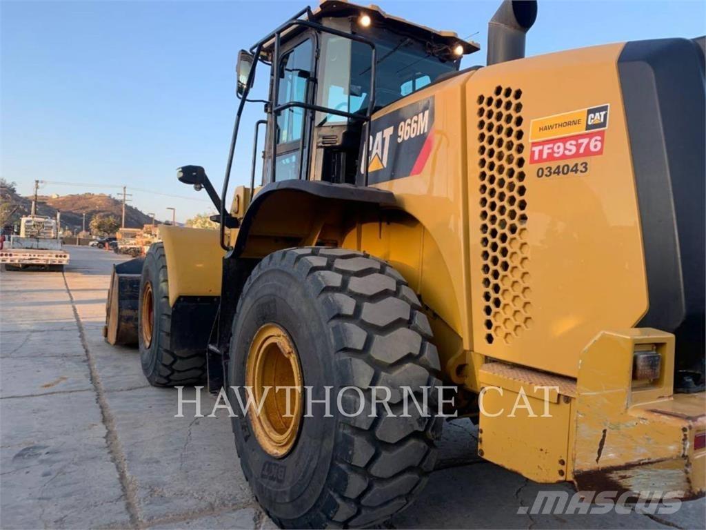 CAT 966M Rataslaadurid