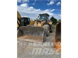 CAT 966M Rataslaadurid
