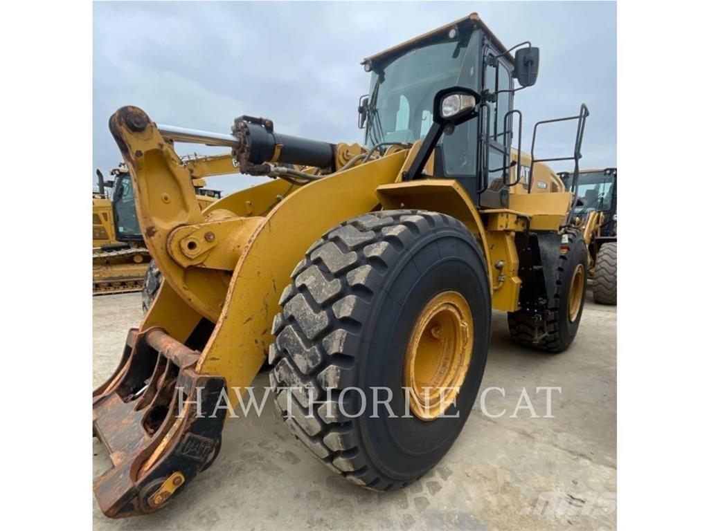 CAT 966M Rataslaadurid