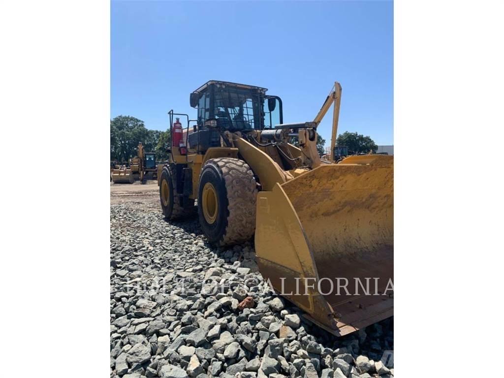 CAT 966M HL Rataslaadurid