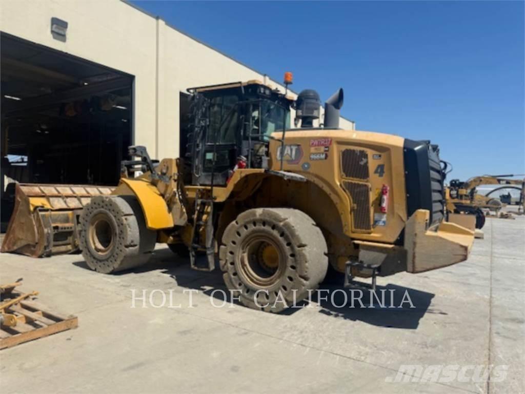 CAT 966M HL Rataslaadurid