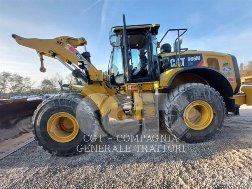CAT 966M XE Rataslaadurid