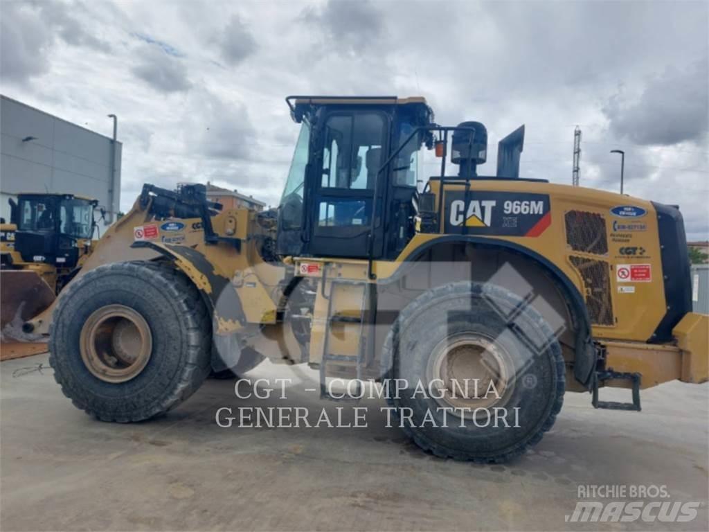 CAT 966M XE Rataslaadurid