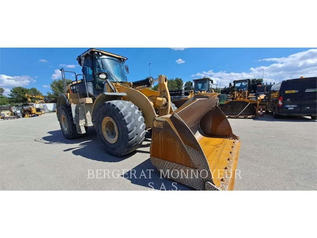 CAT 966M XE Rataslaadurid