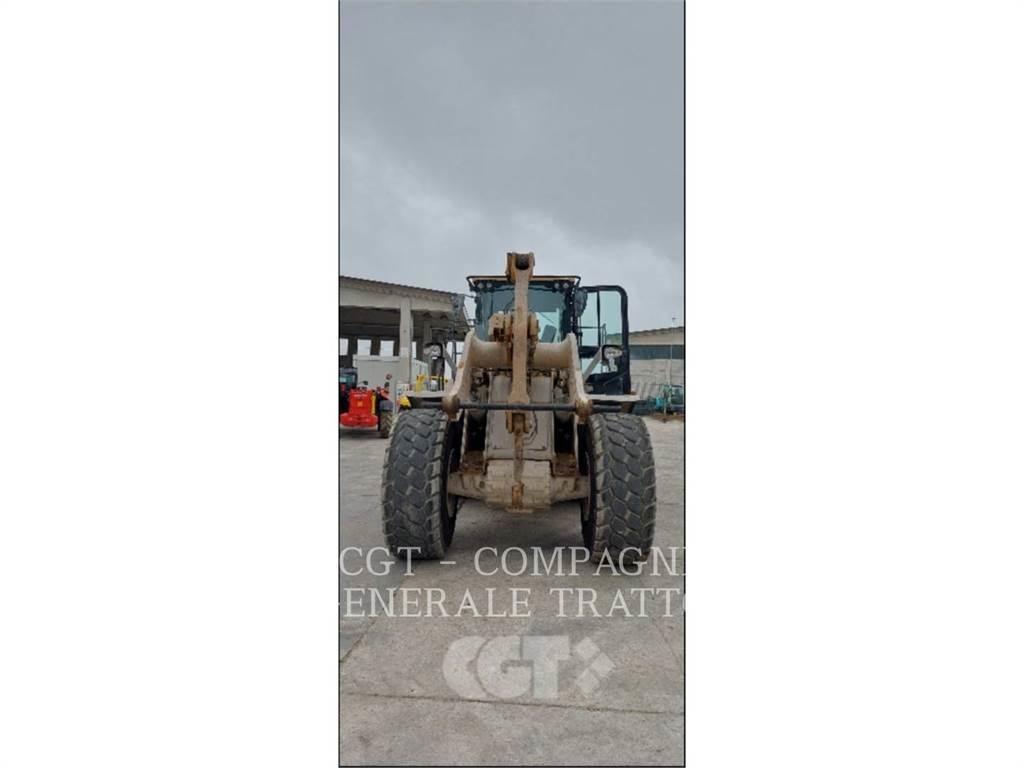 CAT 966M XE Rataslaadurid