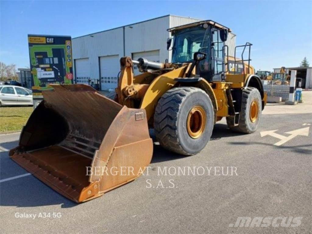 CAT 966M XE Rataslaadurid