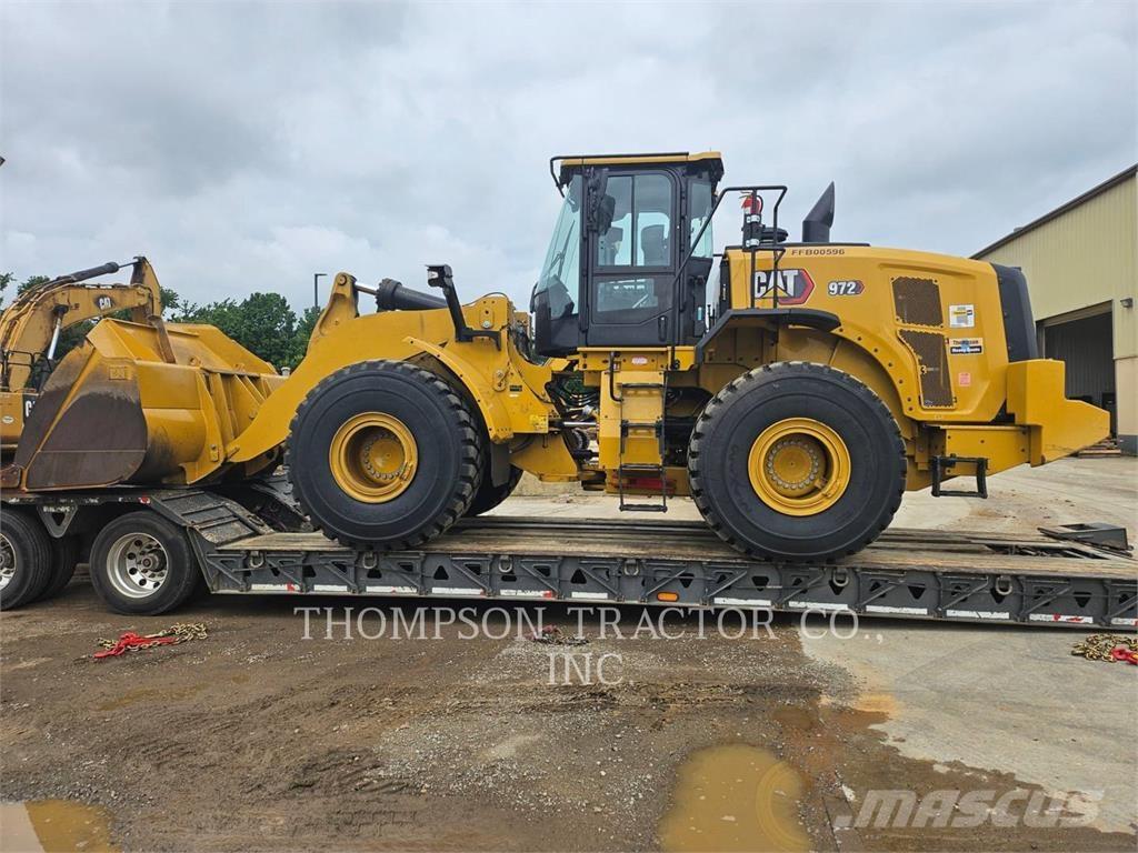 CAT 972 Rataslaadurid