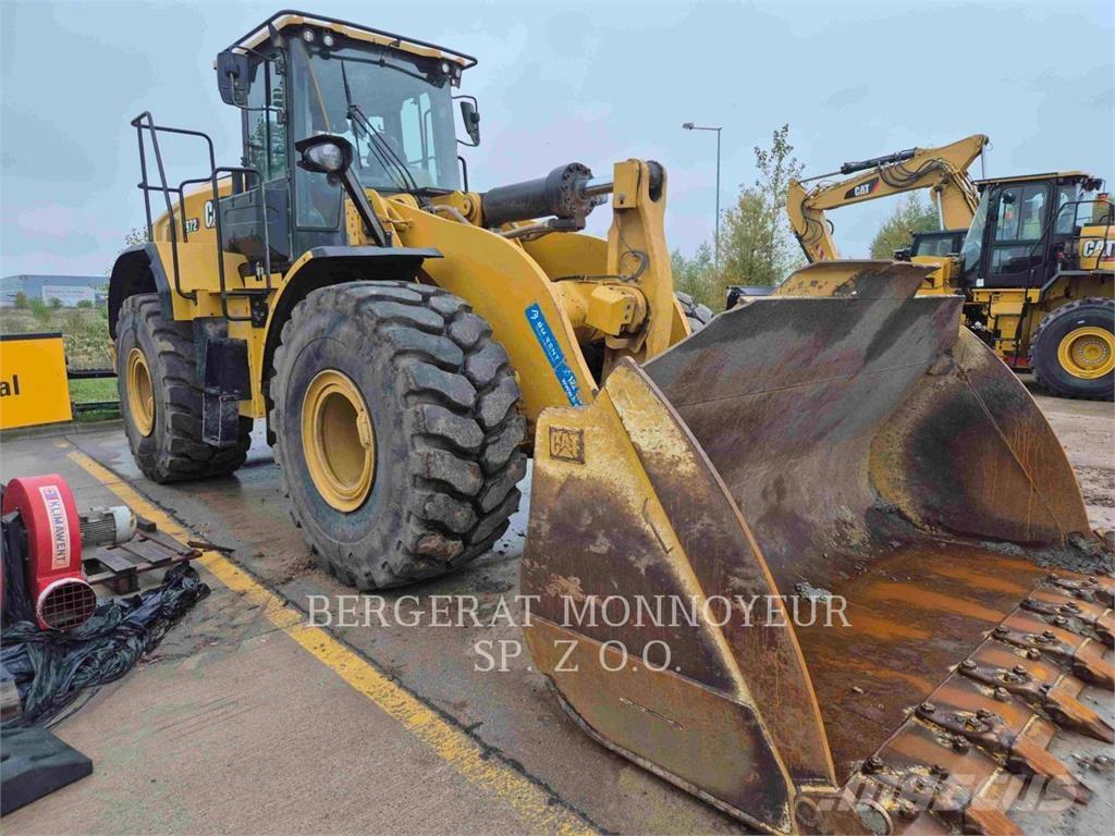 CAT 972 Rataslaadurid