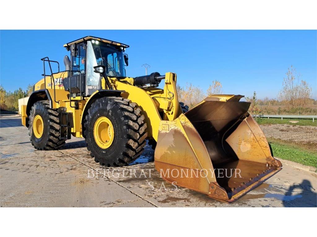 CAT 972 Rataslaadurid