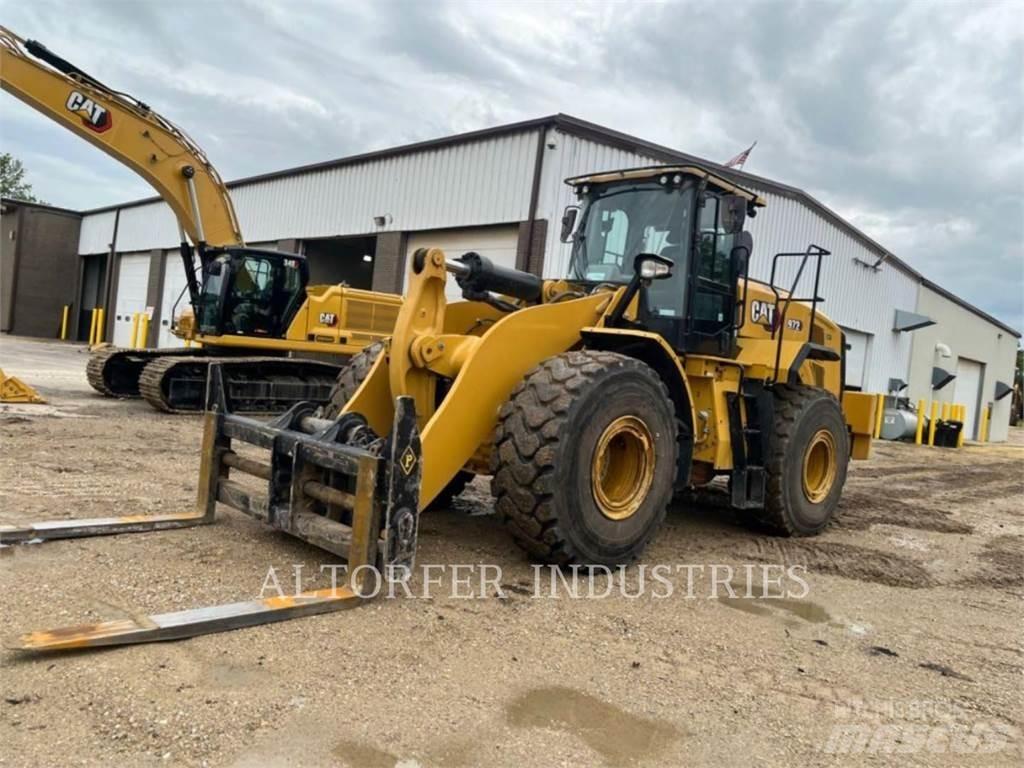 CAT 972-14 Rataslaadurid
