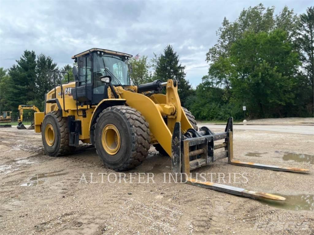CAT 972-14 Rataslaadurid