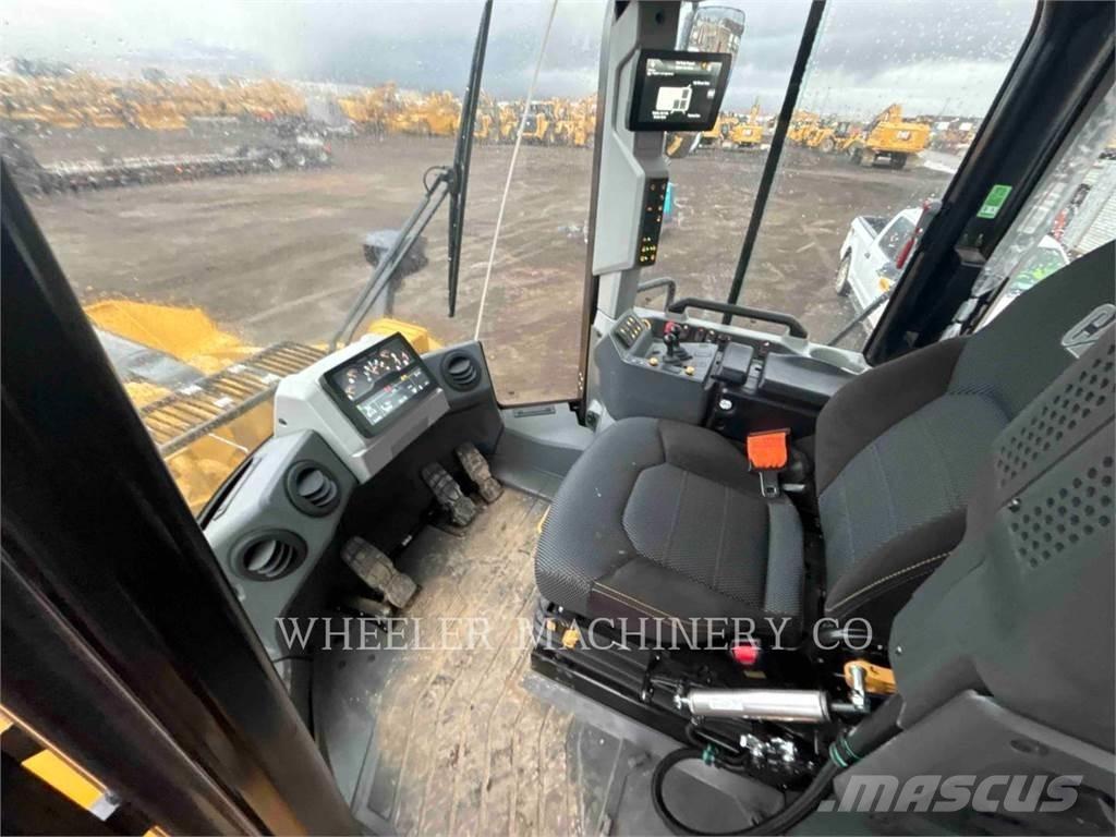 CAT 972 QC Rataslaadurid