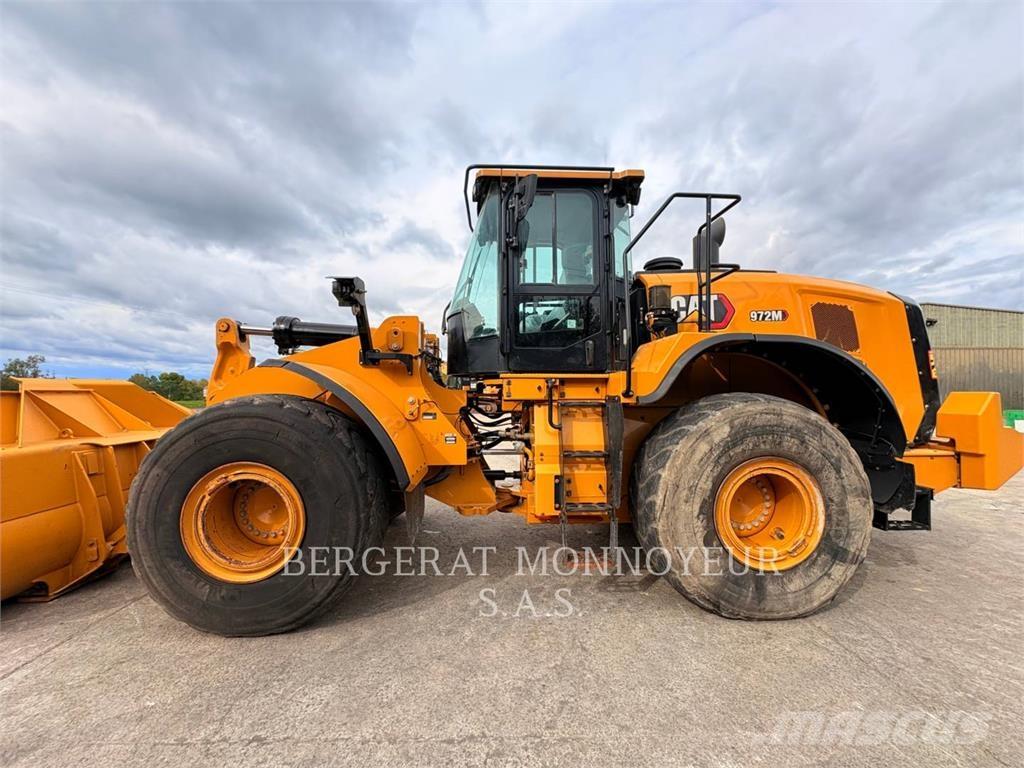 CAT 972M Rataslaadurid