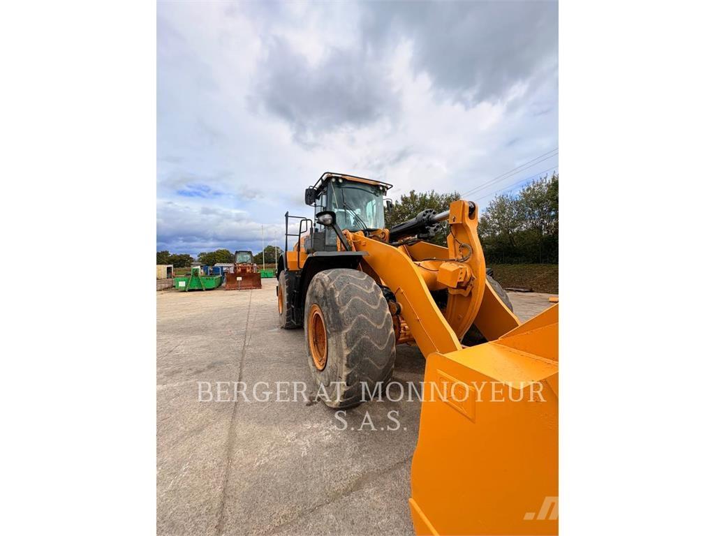 CAT 972M Rataslaadurid
