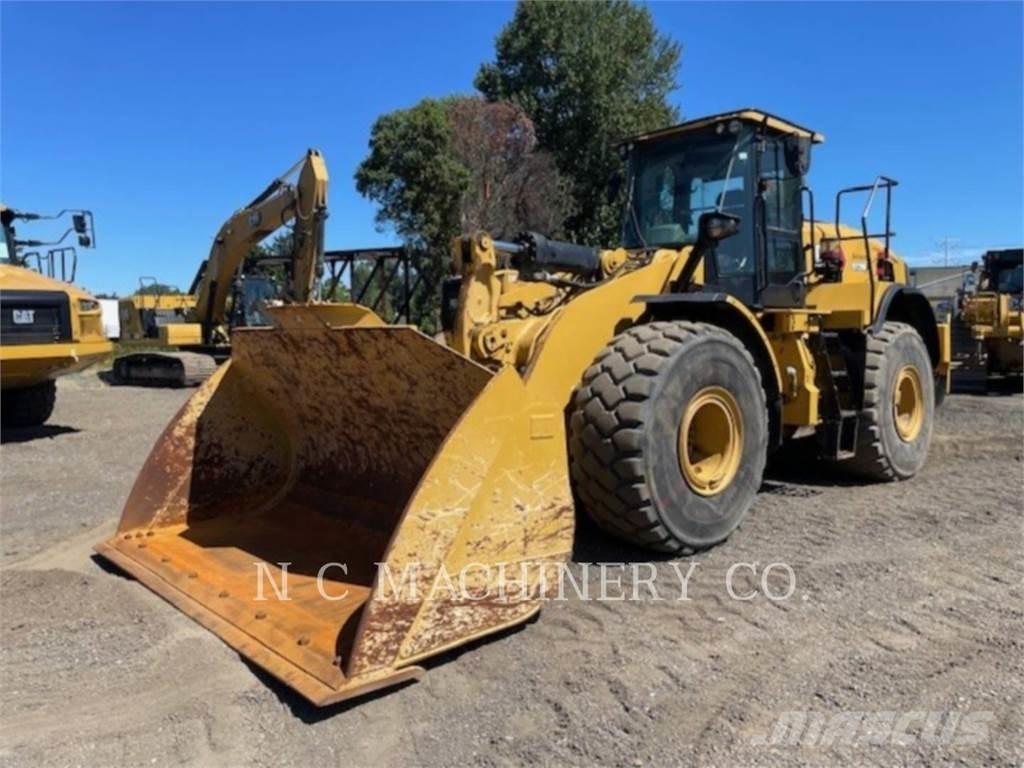 CAT 972M Rataslaadurid