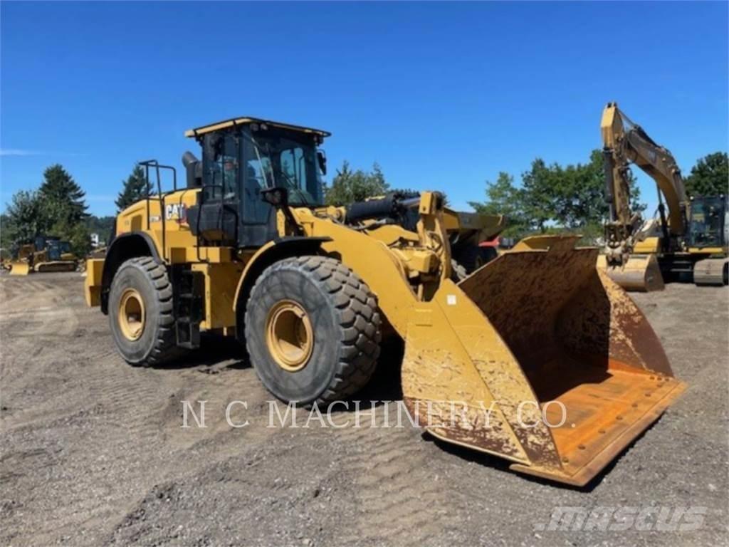 CAT 972M Rataslaadurid