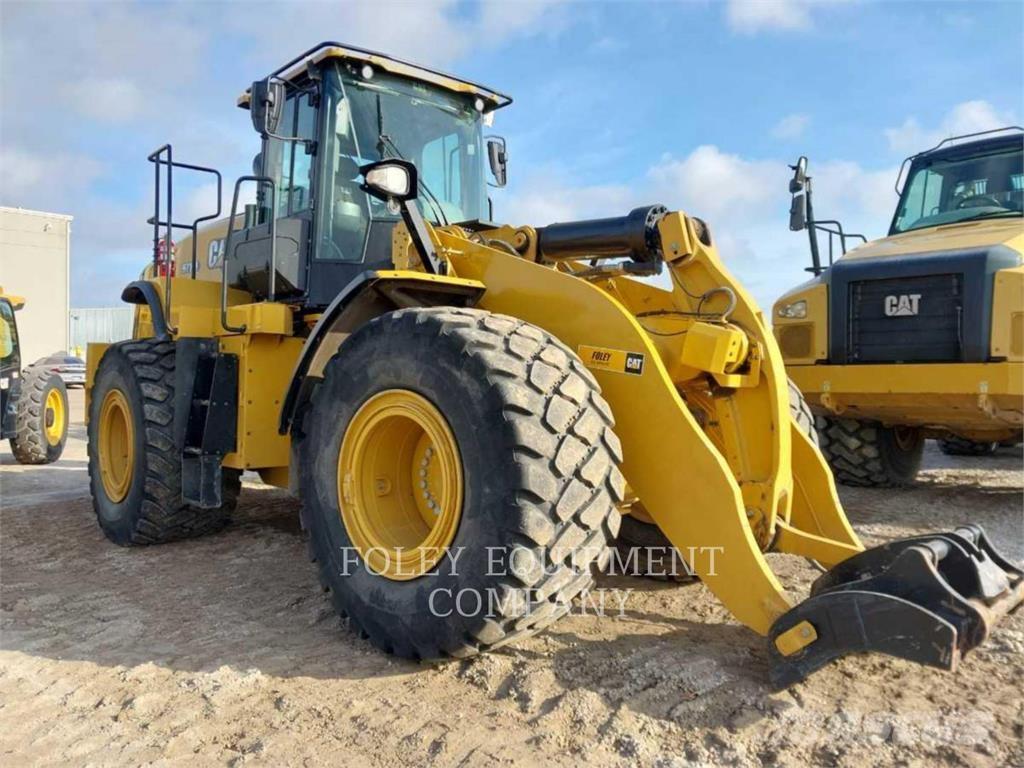 CAT 972M Rataslaadurid