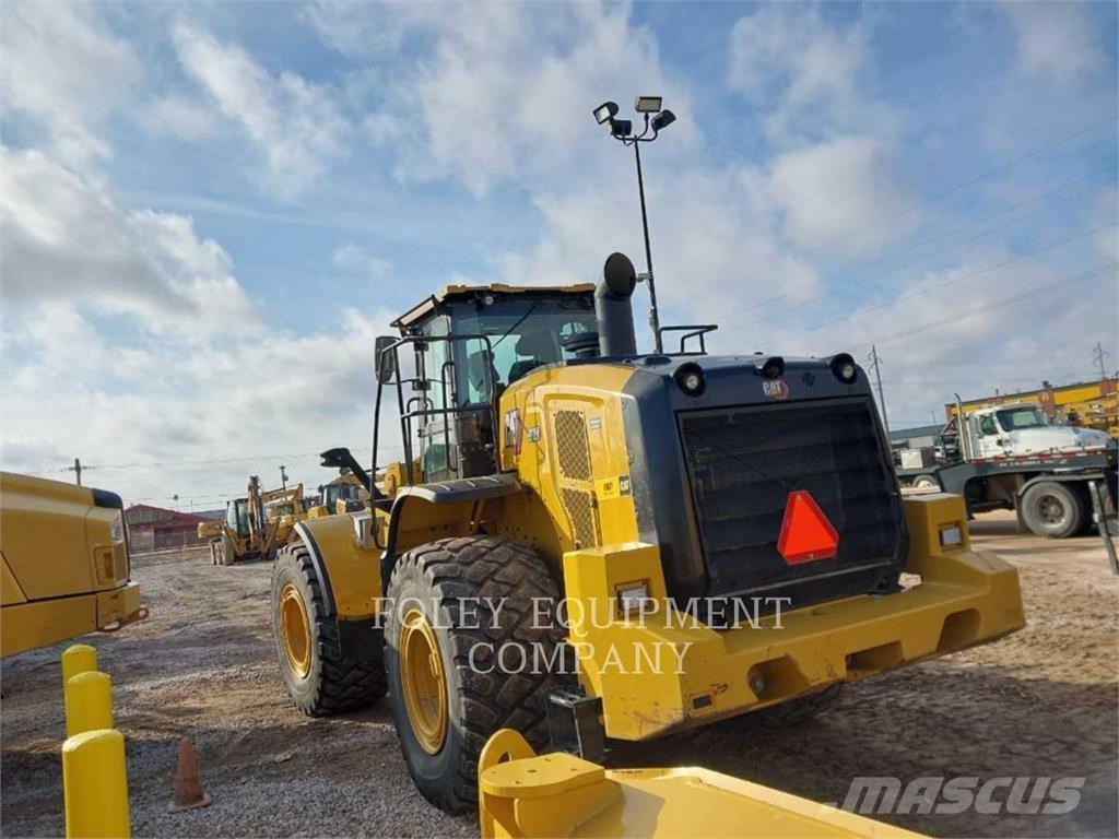 CAT 972M Rataslaadurid