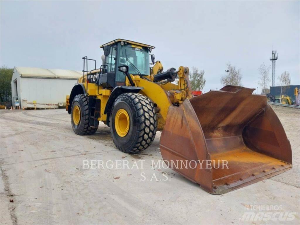 CAT 972M XE Rataslaadurid