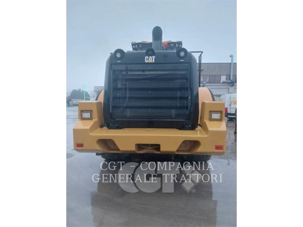 CAT 972M XE Rataslaadurid