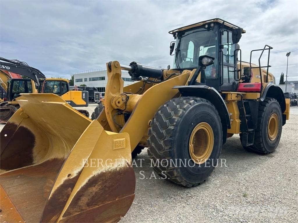 CAT 972M XE Rataslaadurid