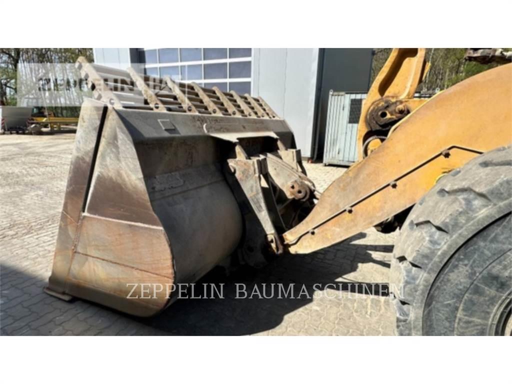 CAT 972MXE Rataslaadurid