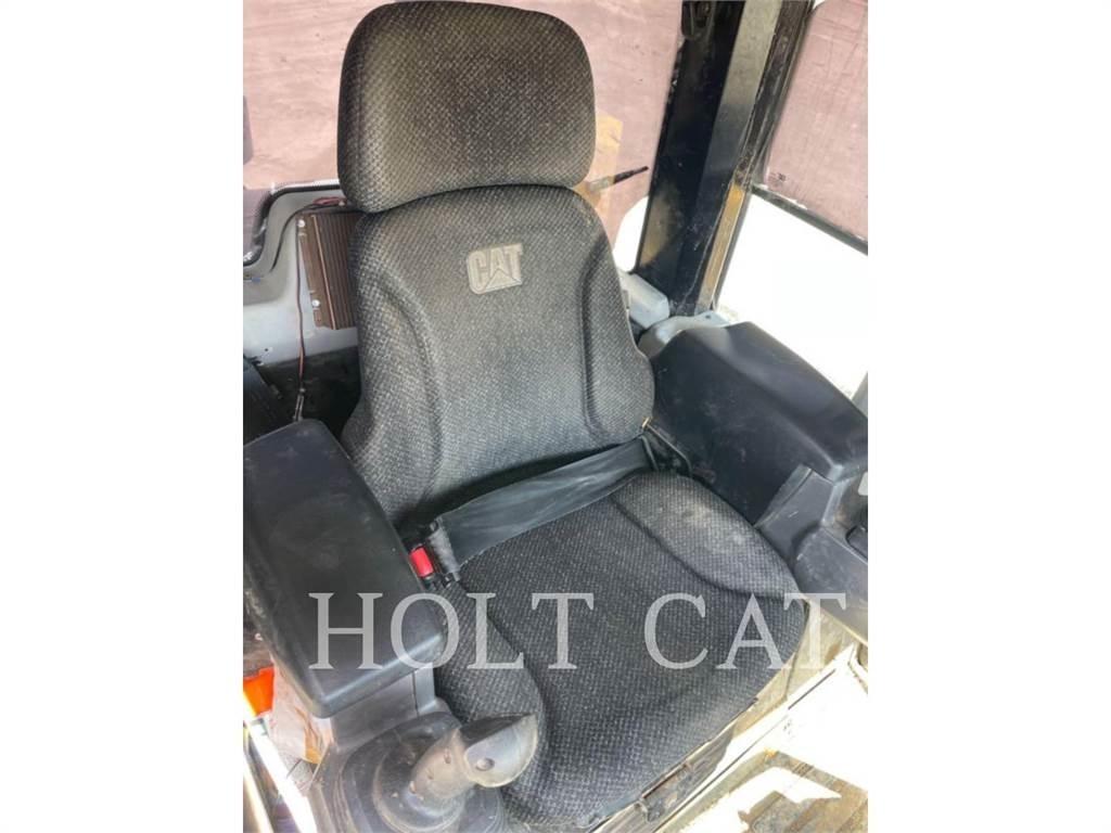 CAT 973K Roomiklaadurid