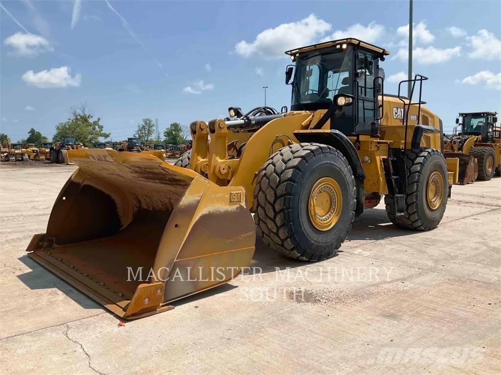 CAT 980 Rataslaadurid